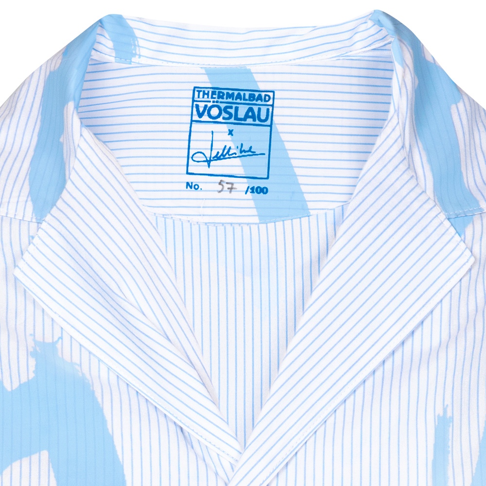 Thermalbad Set by Peter Jellitsch blau auf weiss Signatur